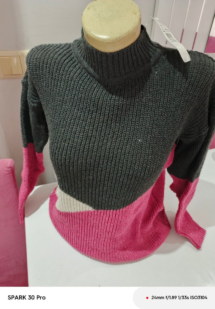 Gri Pembe Renk Bloklu Balıkçı Yaka Kadın Kazak - Görsel 3