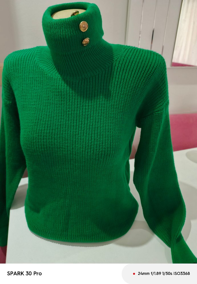 Yeşil Boğazlı Triko Kadın Kazak - Görsel 4