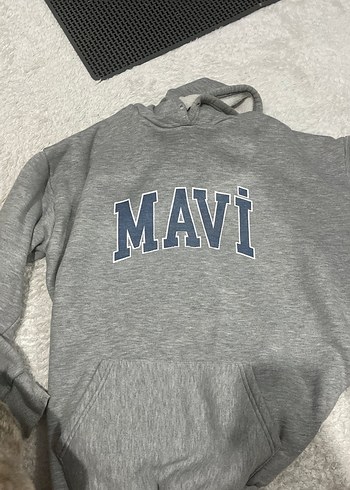 mavi gri sweatshirt
