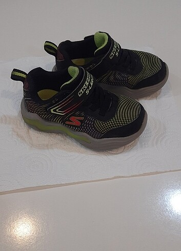 22 Beden siyah Renk Skechers bebek spor ayakkabısı 22 no