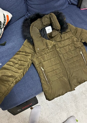 Mango M Beden Kaz Tüyü Yeşil Mont - Görsel 5