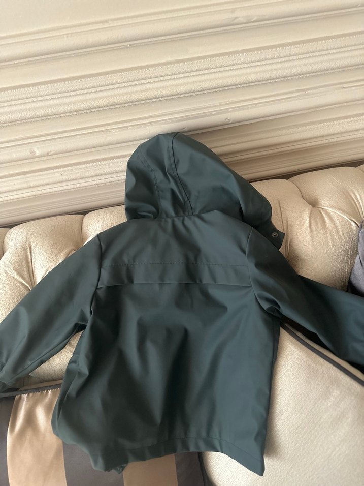 Erkek Çocuk Gri Fermuarlı Yağmurluk - Görsel 3