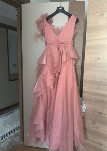 Pembe Uzun Kat Katlı Kadın Abiye Elbise - Görsel 3