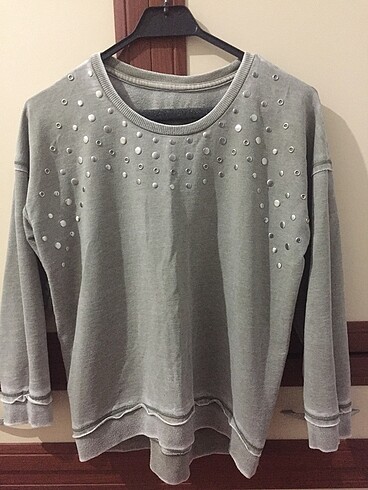 Taşlı sweat