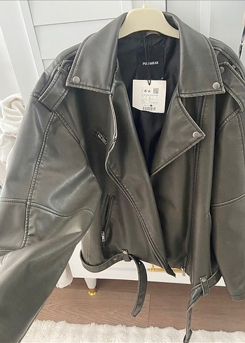 Pull Bear deri çeket