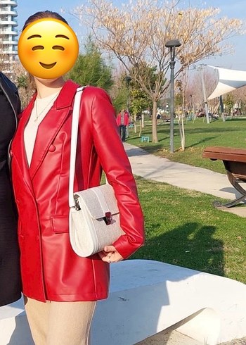 Kadın Kırmızı Deri Düğmeli Midi Blazer - Görsel 9