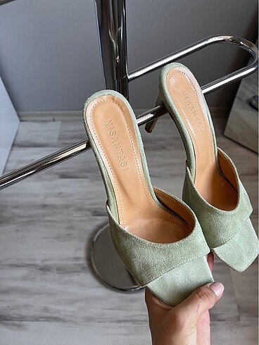 Nişantaşı shoes topuklu terlik