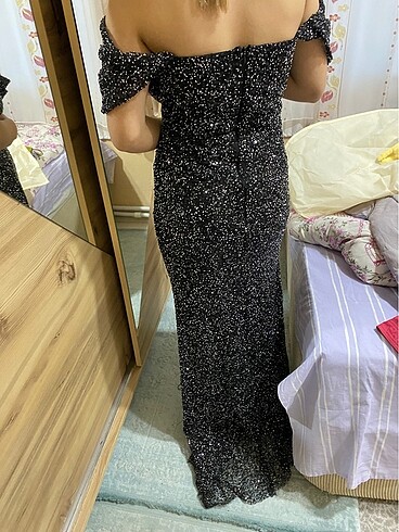 Siyah taşlı abiye - Görsel 4