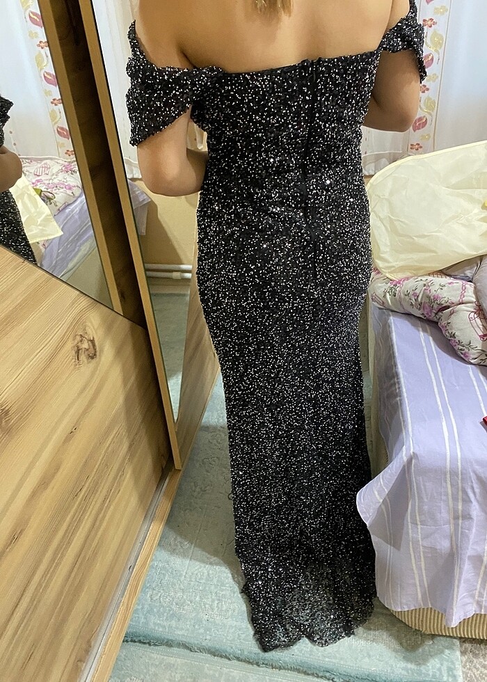 Siyah taşlı abiye - Görsel 4