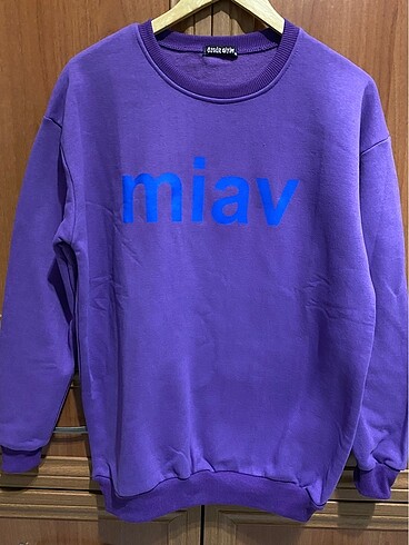 Mavi sweatshirt