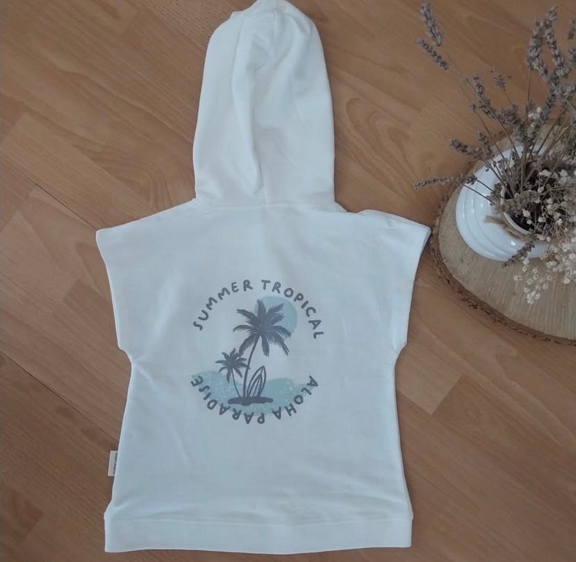 Kapüşonlu Beyaz Kız Çocuk Panço - Görsel 2