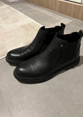 Erkek Siyah Minimalist Tokalı Bot (satıldı - Görsel 2