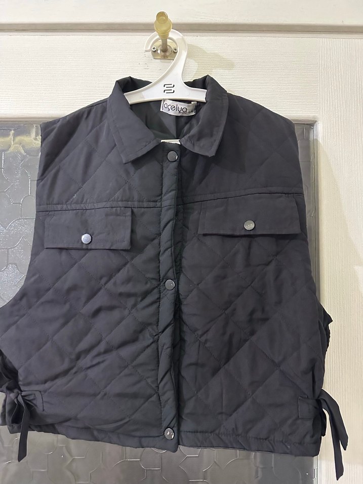 Düğmeli Siyah  Kadın Yelek - Görsel 2