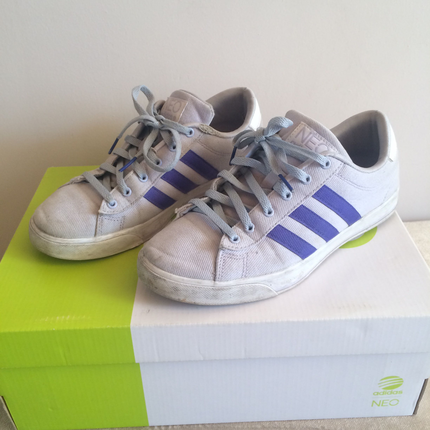Adidas ayakkabı