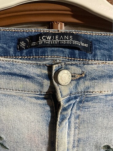 30 Beden mavi Renk LC Waikiki Kadın Jean