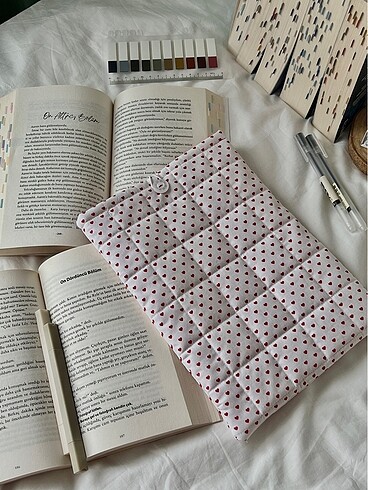 Kitap Kılfı