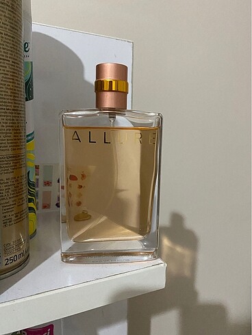 Chanel allure