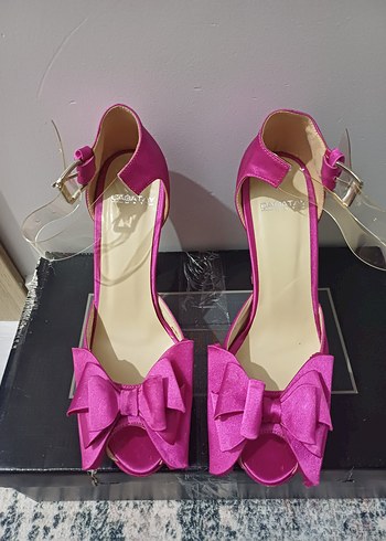 Fiyonklu Pembe Kadın Topuklu Abiye Ayakkabı - Görsel 4