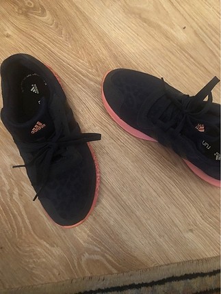 Adidas koşu