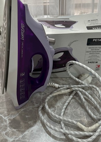Arzum Mor Buharlı Ütü 2400W - Görsel 3