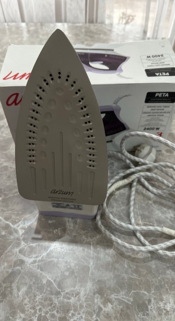 Arzum Mor Buharlı Ütü 2400W - Görsel 4