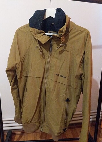 Pull and bear mont