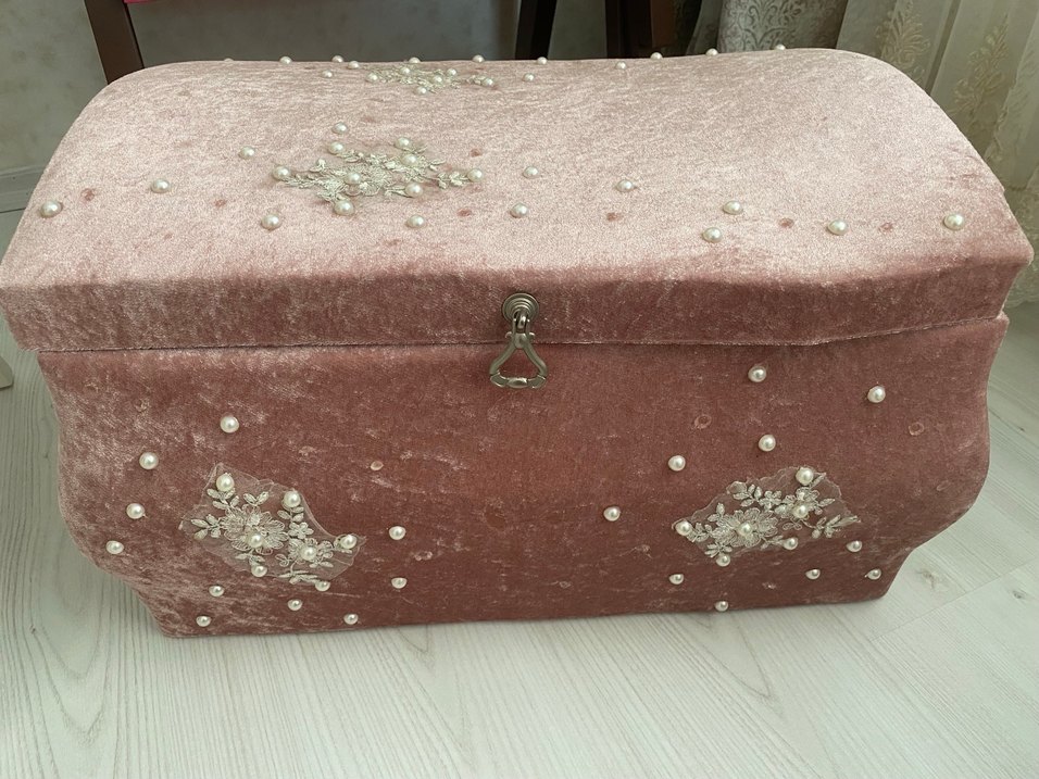 İşlemeli Boncuklu çeyiz sandığı - Görsel 2