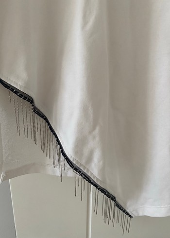 36 Beden Zincir Detaylı Beyaz Salaş Sweatshirt
