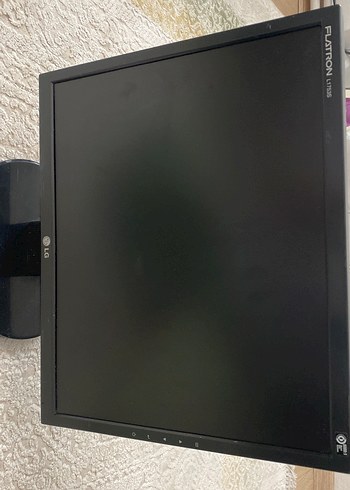 Beden Siyah LG Flatron LV1751 Monitör