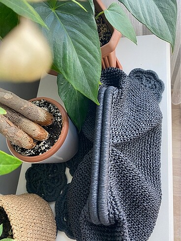 Zara Gizli burslu çanta