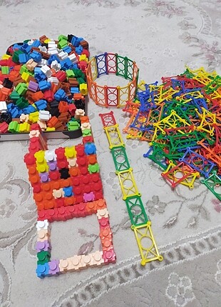 İki farklı lego