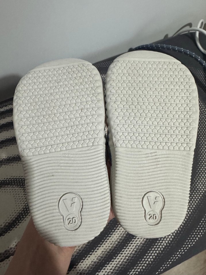 Kız Bebek Çok Renkli İlk Adım Ayakkabısı - Görsel 3