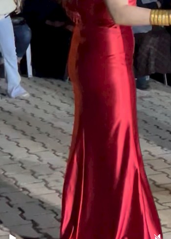 Abiye Kırmızı Drapeli Uzun Abiye Elbise