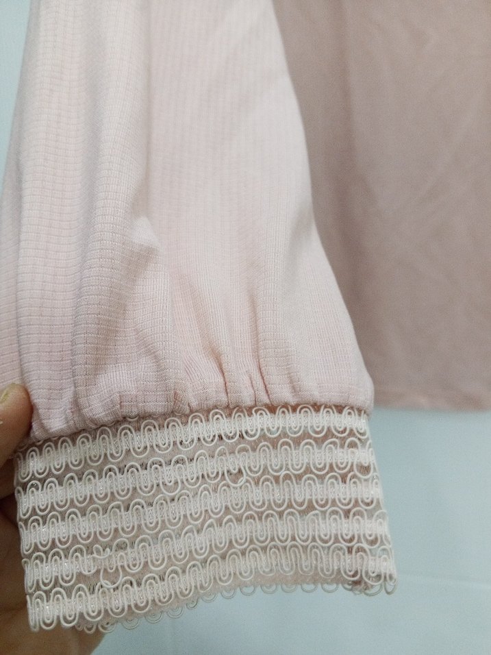 Dantel Detaylı Bej Uzun Kollu Bluz - Görsel 5