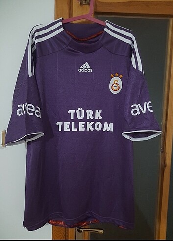 Galatasaray 2009-2010 Mor Forması