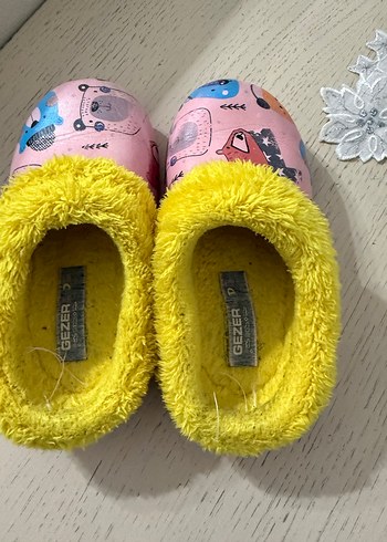 Kız Çocuk Renkli Baskılı Sıcak Terlik - Görsel 2