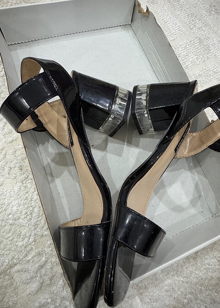 Topuklu ayakkabı - Görsel 5