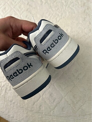 30 Beden beyaz Renk REEBOK erkek spor ayakkabı