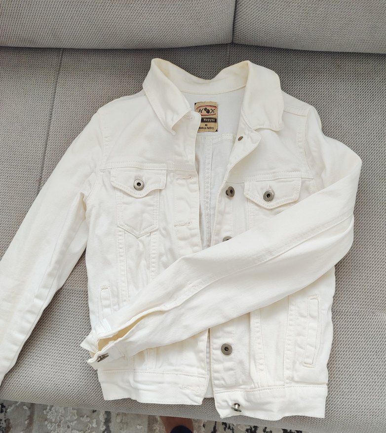 Kadın Beyaz Düğmeli Kot Ceket - Görsel 2