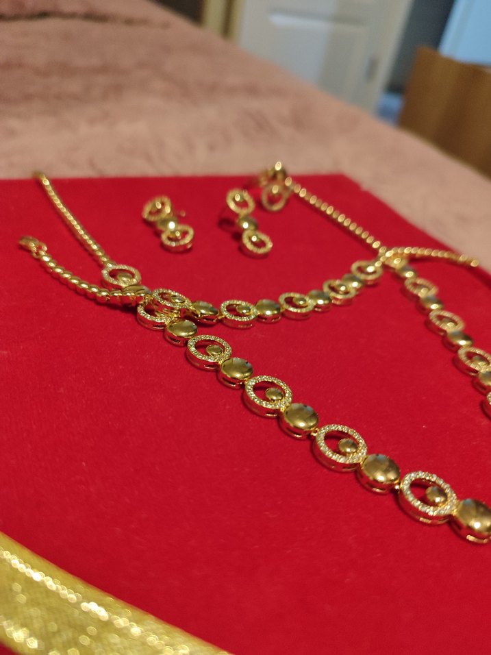 Zincir Detaylı Altın kaplama kararmaz Kadın Takı Seti - Görsel 4