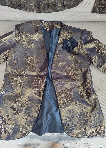 ceket bluz ve çanta - Görsel 2