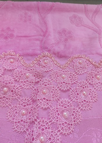Dantel Detaylı Pembe havlu - Görsel 2