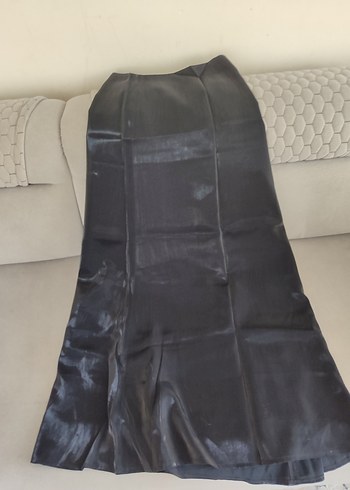 Siyah Uzun etek ve sıfırkol bluz - Görsel 2