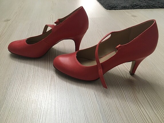 Deichmann İnce topuklu ayakkabı