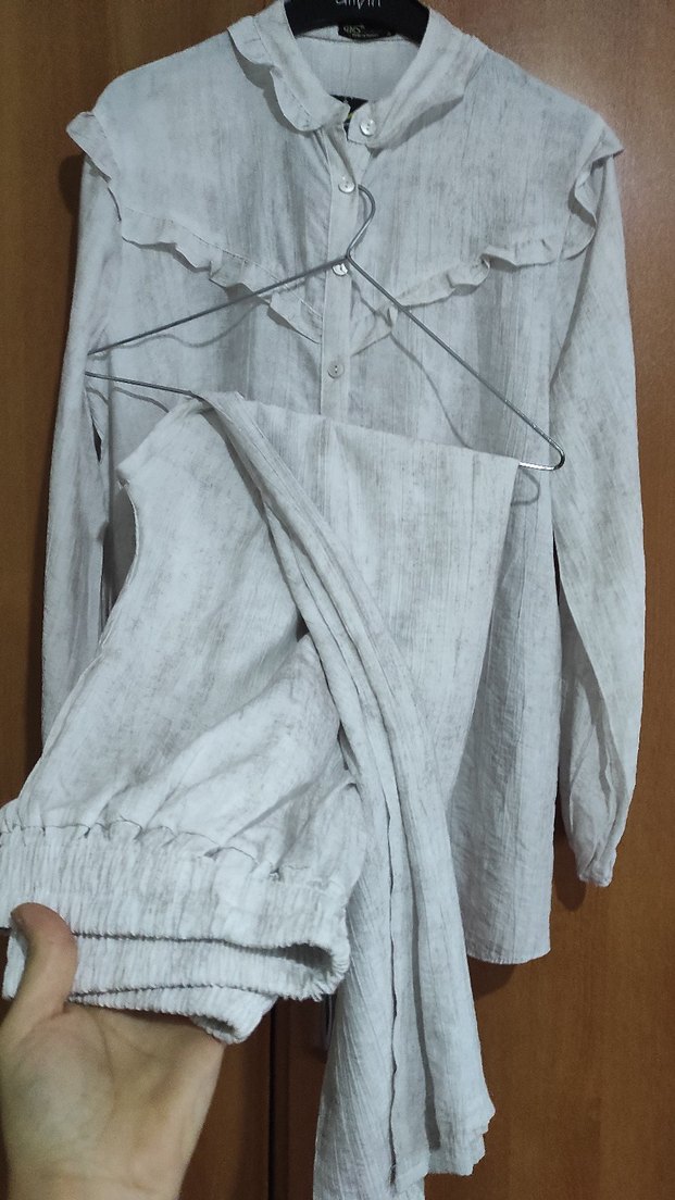 Bej Keten Uzun Kollu Bol Kesim Kadın Takım - Görsel 4