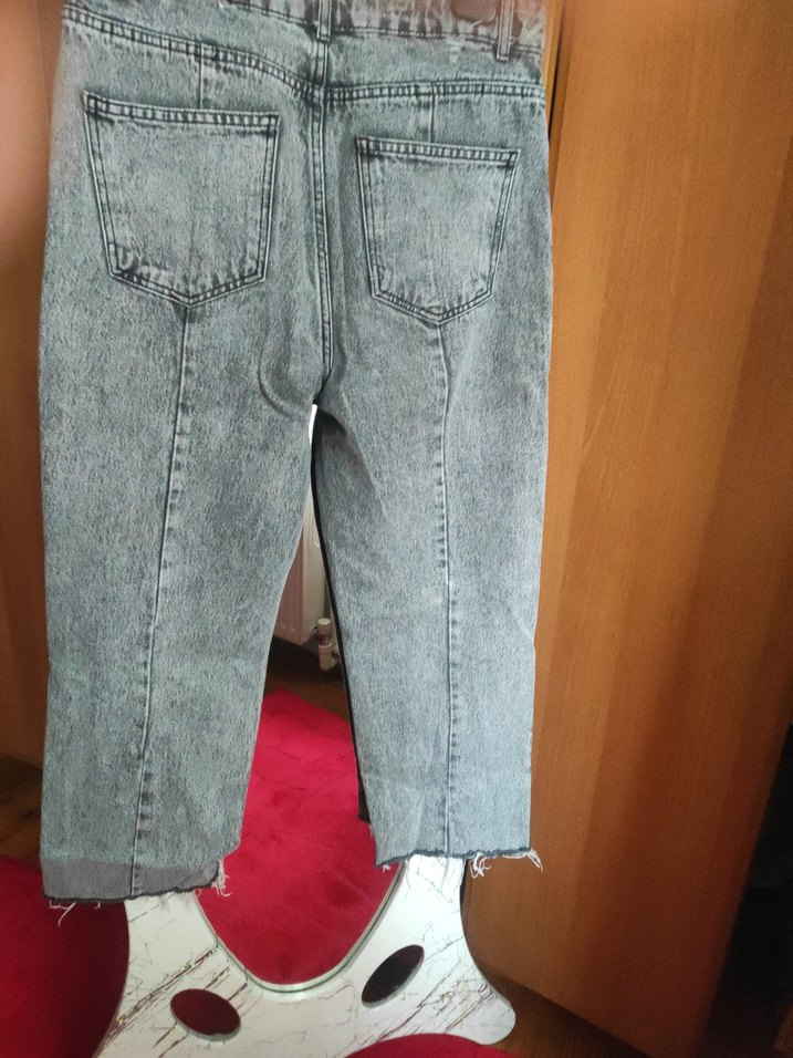 Gri Bol Kesim  Kadın Kot Pantolon - Görsel 4