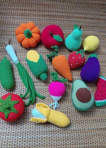 Renkli Amigurumi Meyve ve Sebzeler