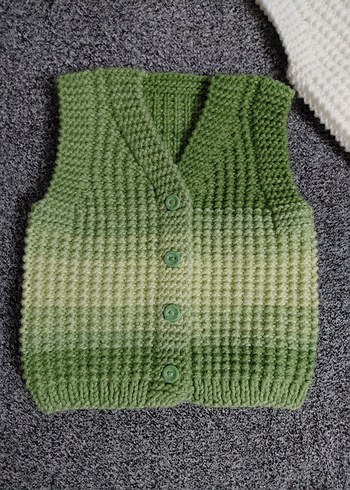 Örgü Erkek Çocuk Yeleği - Görsel 2