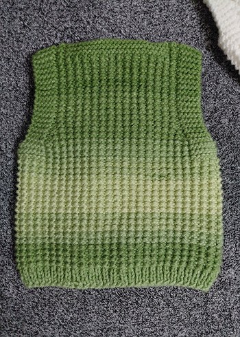 Örgü Erkek Çocuk Yeleği - Görsel 3