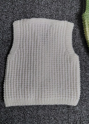 Beyaz Örgü  Çocuk Yeleği - Görsel 3